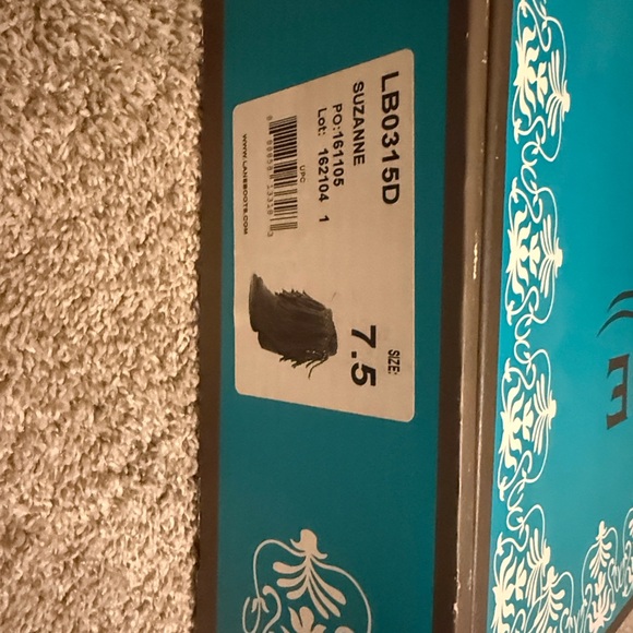 Lane Women's Leather Red Ankle Boots with Fringe - Picture 4 of 4